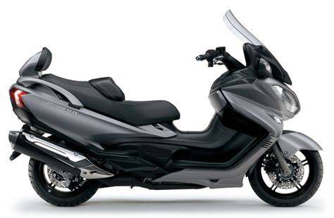 Suzuki Burgman 650 Executive oldalnézet