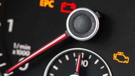 Check Engine lámpa a műszerfalon