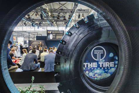 A THE TIRE COLOGNE kiállítás egyik standjának látképe