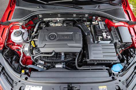 ŠKODA Octavia motortér elrendezés