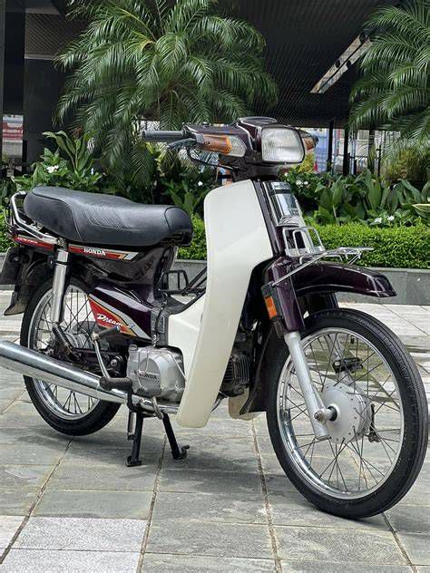 Honda Dream tanácsadói pult