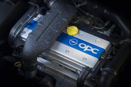 Opel Zafira A OPC motor