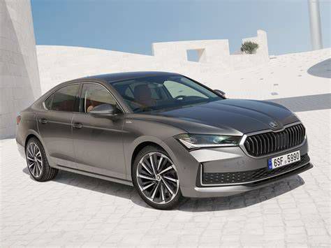 A Škoda Superb elegáns belső tere