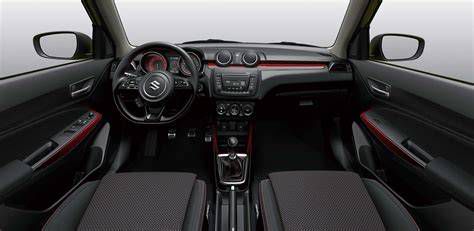 Suzuki Swift Sport belső tér és sportülések