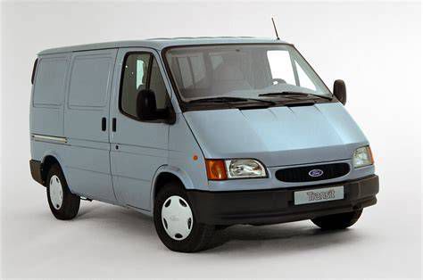 Ford Transit Mark 3 однообъемный дизайн