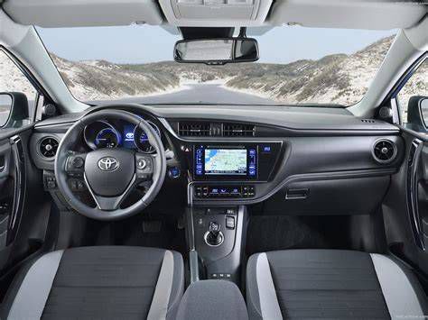 Toyota Auris belső tér és műszerfal