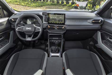 Dacia Duster második generáció belső tér