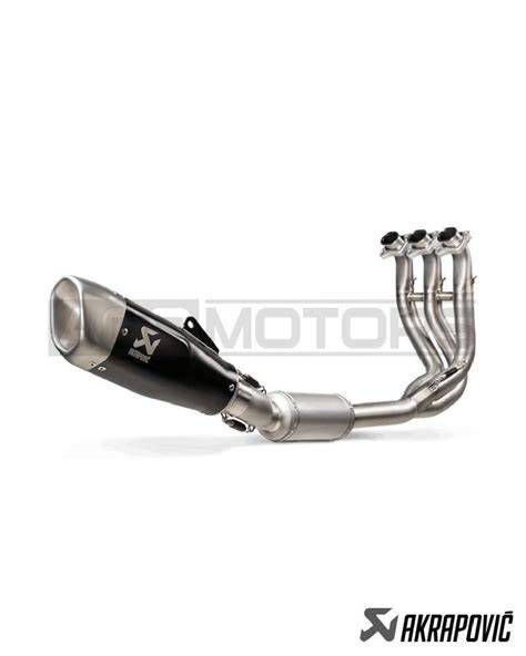 Komplett Cobra kipufogó rendszer egy naked bike motoron