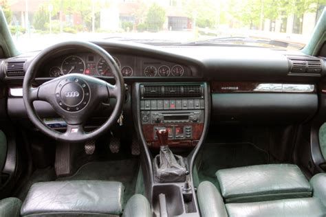 Audi A6 C4 belső tér és műszerfal