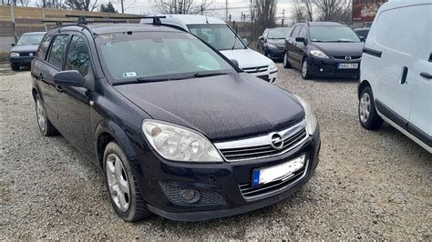 Az Opel Astra H Caravan modellről készült kép