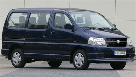 Toyota Hiace 98-as modell