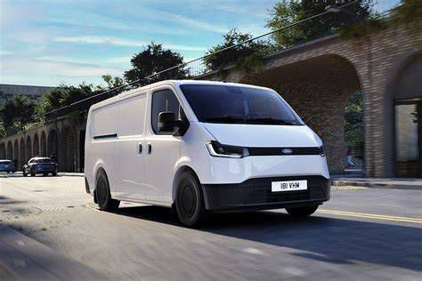 Ford Transit City elektromos furgon