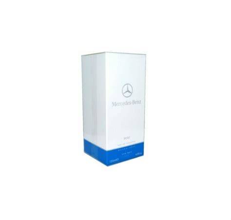 Mercedes-Benz Sport Eau de Toilette flakonja és csomagolása