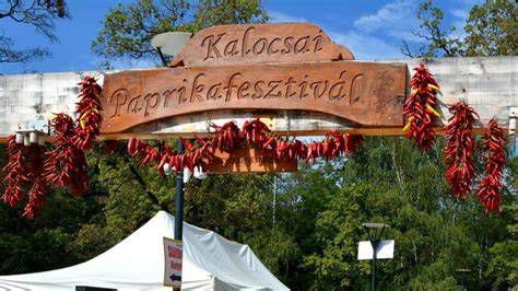 Kalocsai nagykorsó felirattal