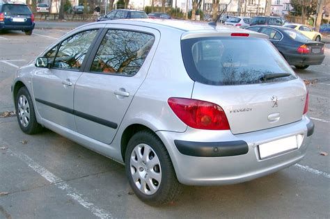 Peugeot 307 (2004) oldalnézet