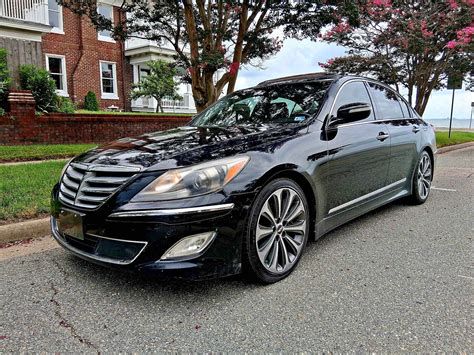 Внешний вид Hyundai Genesis 5.0 R-Spec спереди