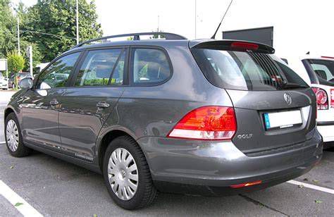 Volkswagen Golf V Variant hátulnézet