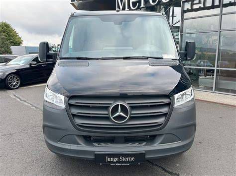 Mercedes Sprinter 311 fényszóró részlet