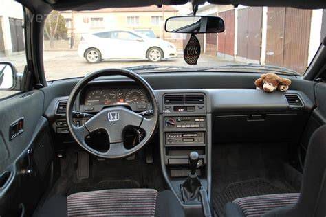 Honda CRX második generáció belső tér