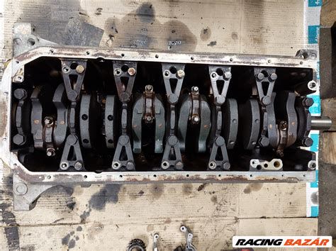 BMW E39 motorblokk és a motorszám elhelyezkedése