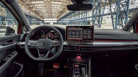 Volkswagen Golf 7 vezetőülés és műszerfal kialakítás