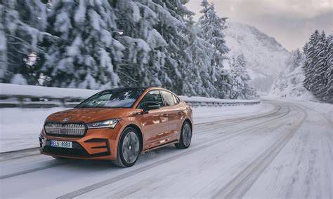 Skoda autó elektromos ablakemelő kapcsolóval