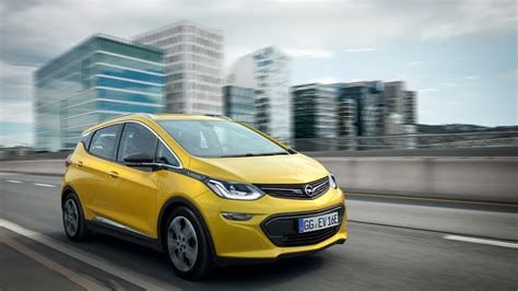 Az Opel Ampera T-alakú akkumulátorának elhelyezkedése a vázban