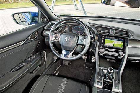 Honda CR-Z belső tér, műszerfal