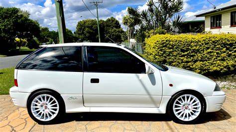 1997 Suzuki Swift GTi