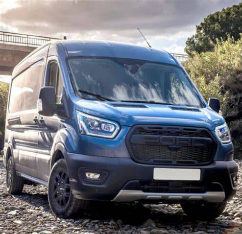 Ford Transit MK8 rakodótér