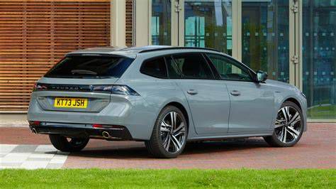 A Peugeot 508 SW tágas és variálható csomagtartója