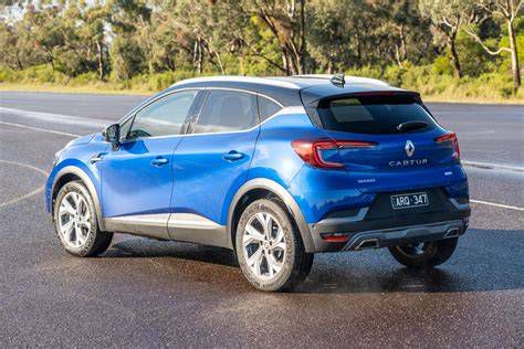 A Renault Captur tankolási folyamata