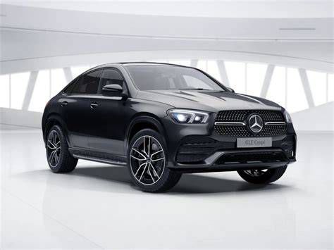 Mercedes GLE 350 de 4MATIC SUV töltőcsatlakozó