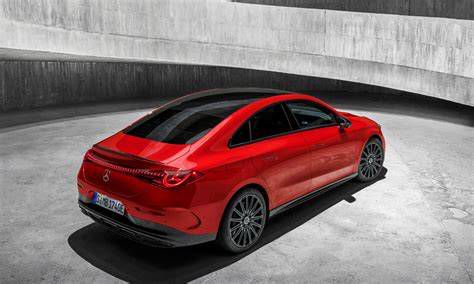 Mercedes CLA csomagtér és hátsó térkínálat