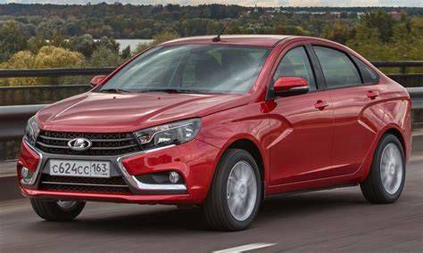 Lada Vesta belső tér felszereltségi különbségek